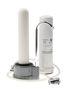 HCP Auftisch-Wasserfilter aus PE mit UltraCarb Filterpatrone